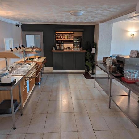 Mayfair Hotel - Isle Of Wight Shanklin Bagian luar foto