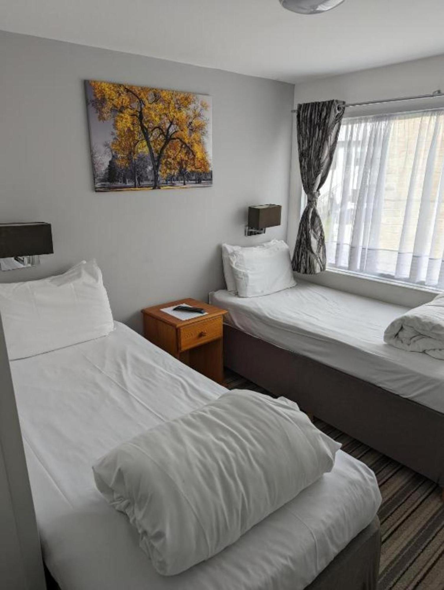 Mayfair Hotel - Isle Of Wight Shanklin Bagian luar foto