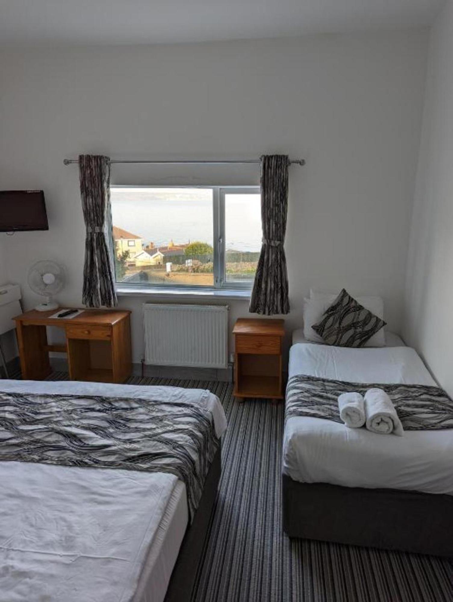 Mayfair Hotel - Isle Of Wight Shanklin Bagian luar foto