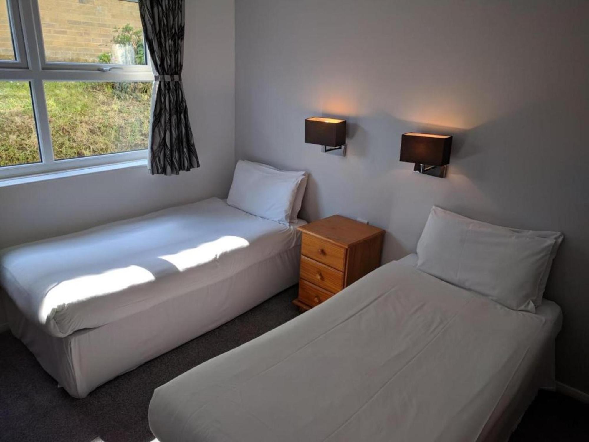 Mayfair Hotel - Isle Of Wight Shanklin Bagian luar foto