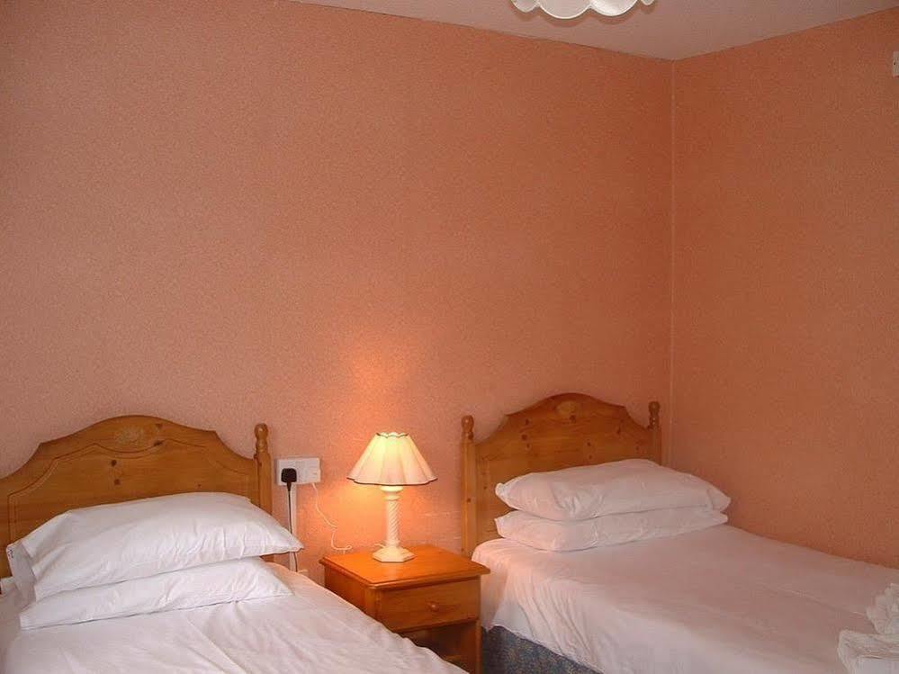 Mayfair Hotel - Isle Of Wight Shanklin Bagian luar foto